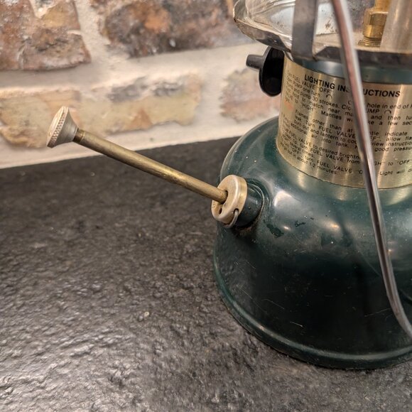 Coleman CLX Adjustable Lantern, Mod. 290, 9/84. 2 Mantle. Picket Fence Globe. - Picture 6 of 14